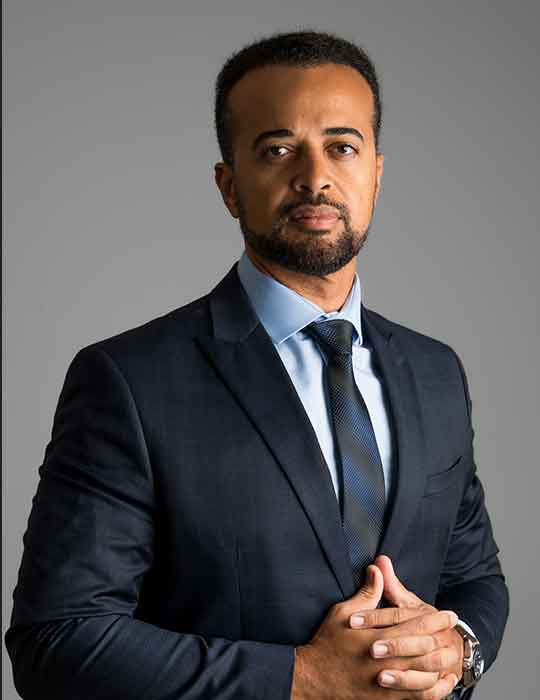 DR. VITOR RODRIGUES MOURA (CEO e Sócio Fundador)