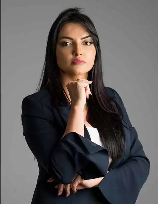 DRA. MICHELLE MOURÃO - Sócia