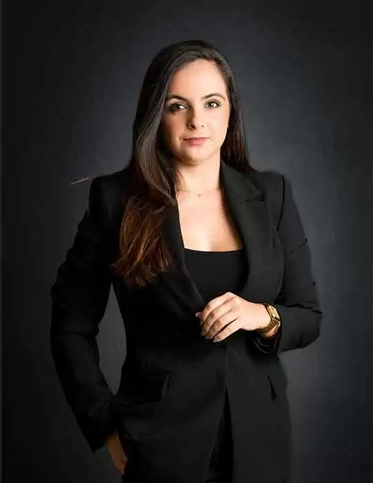 DRA. VERONICA COSTA DA SILVA - Sócia